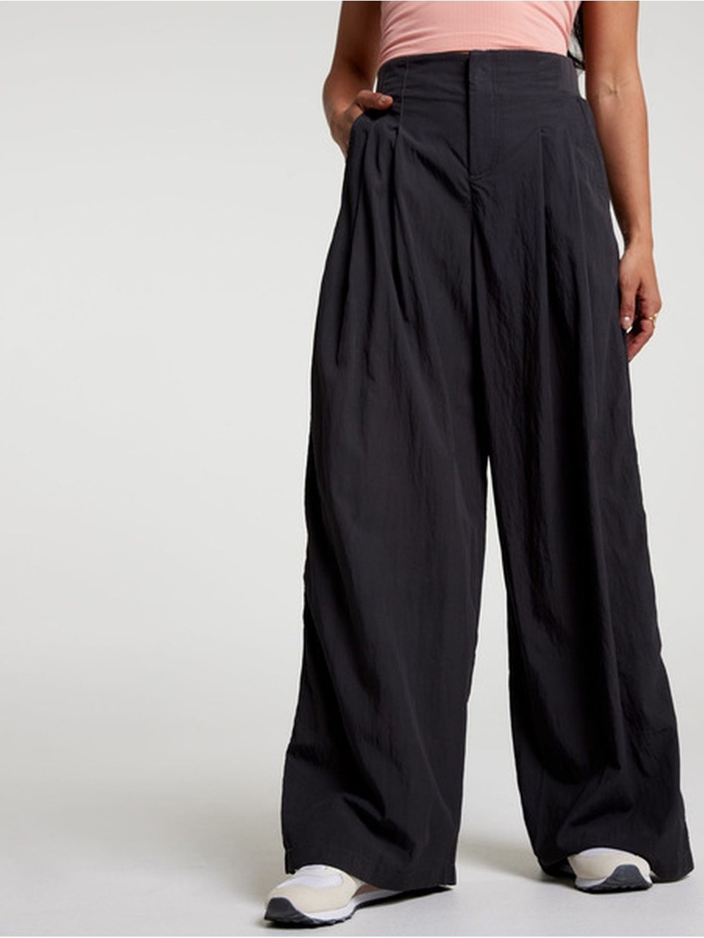CALIA Women's Crinkle Pleated High Waisted Wide Leg Pants